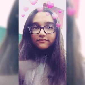 Meet your Posher, Zainab